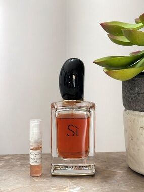 Giorgio Armani Sì Decant 2ml